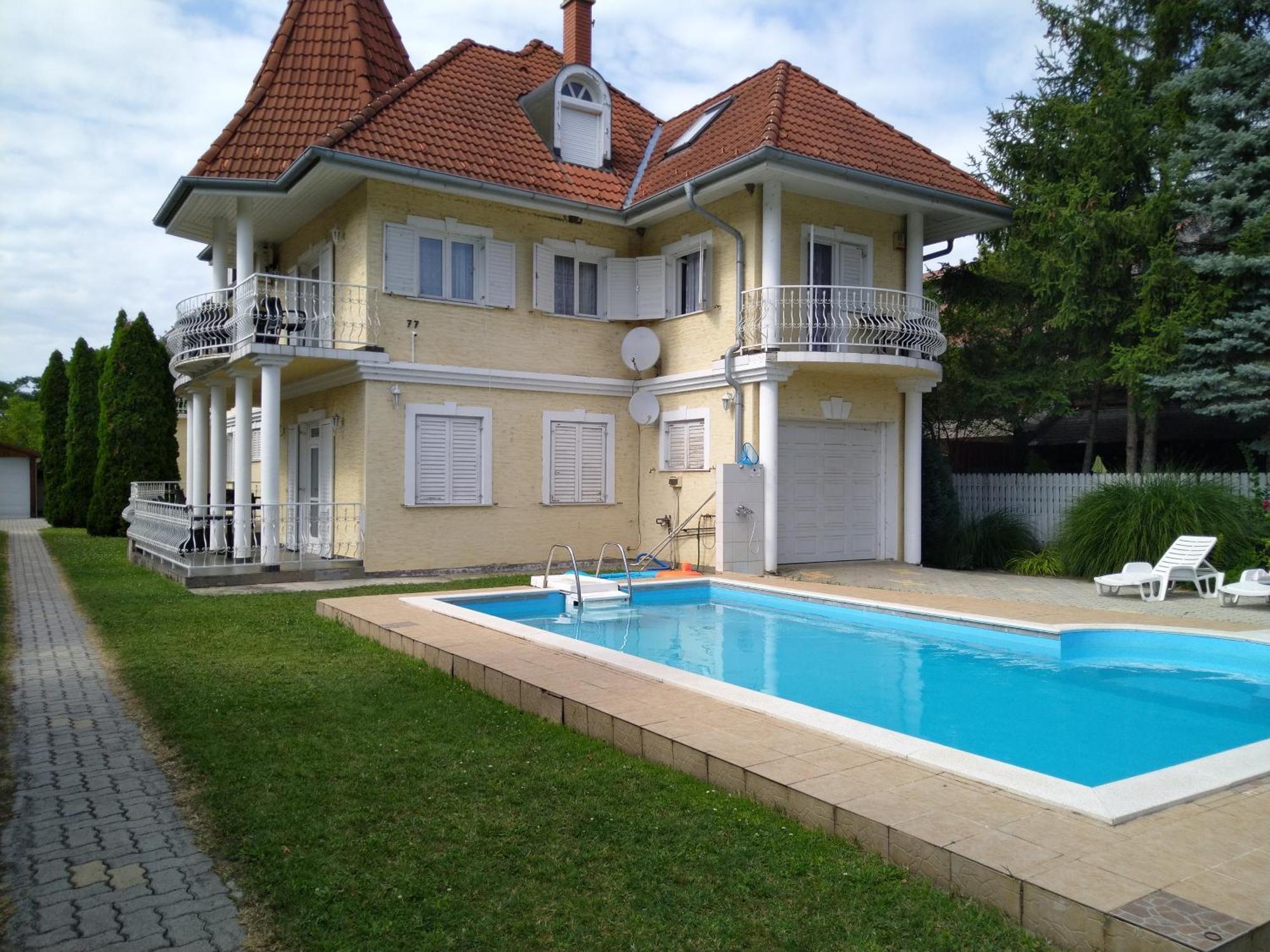 Bella Villa Apartmanhaz Zamárdi エクステリア 写真